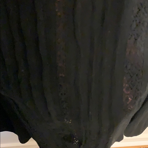 Top - Picture 3 of 4